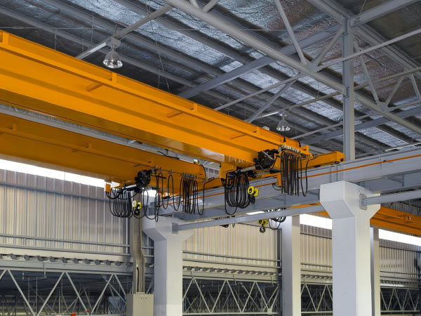 Overhead Crane in Mumbai